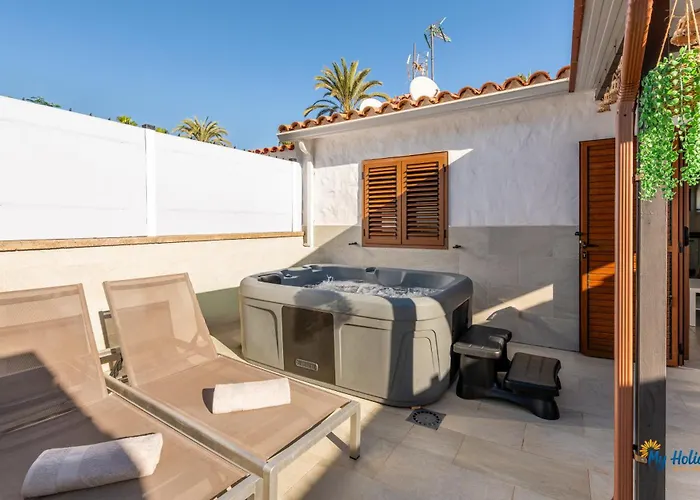 Sun Paradiso マスパロマス